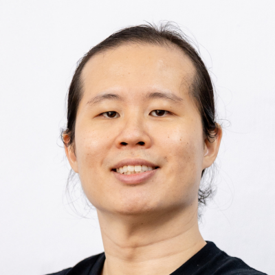 Yihang Low
