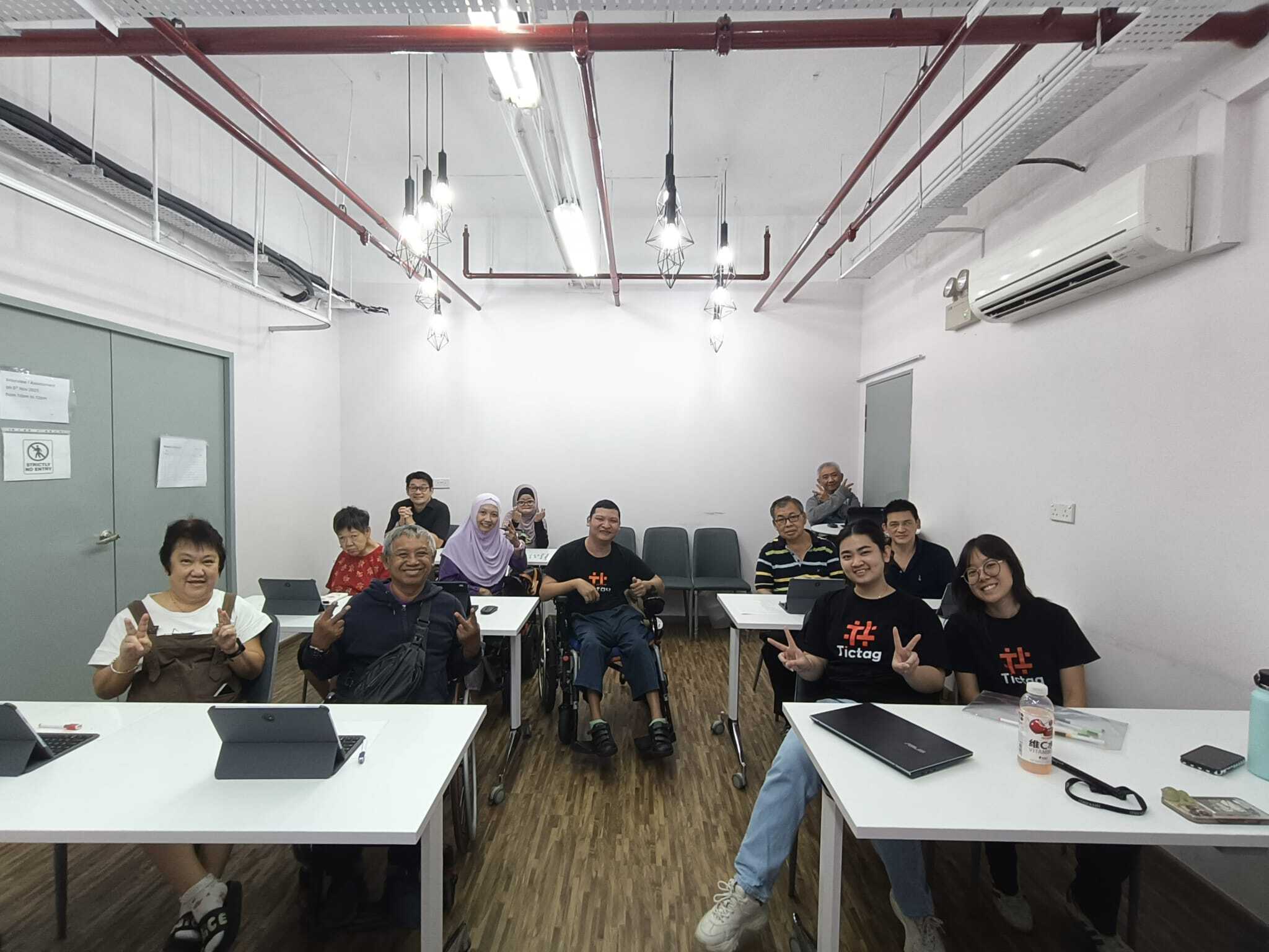 Tictag team with Bizlink community